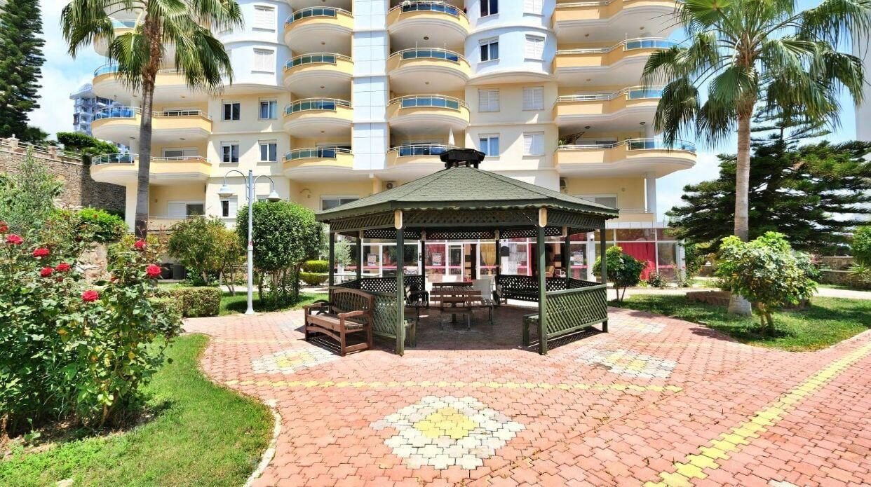 PHOTO-2025-08-07-19-24-02(2)