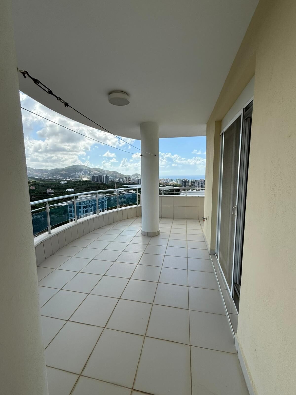 WhatsApp Image 2025-10-07 at 12.10.23 (5)