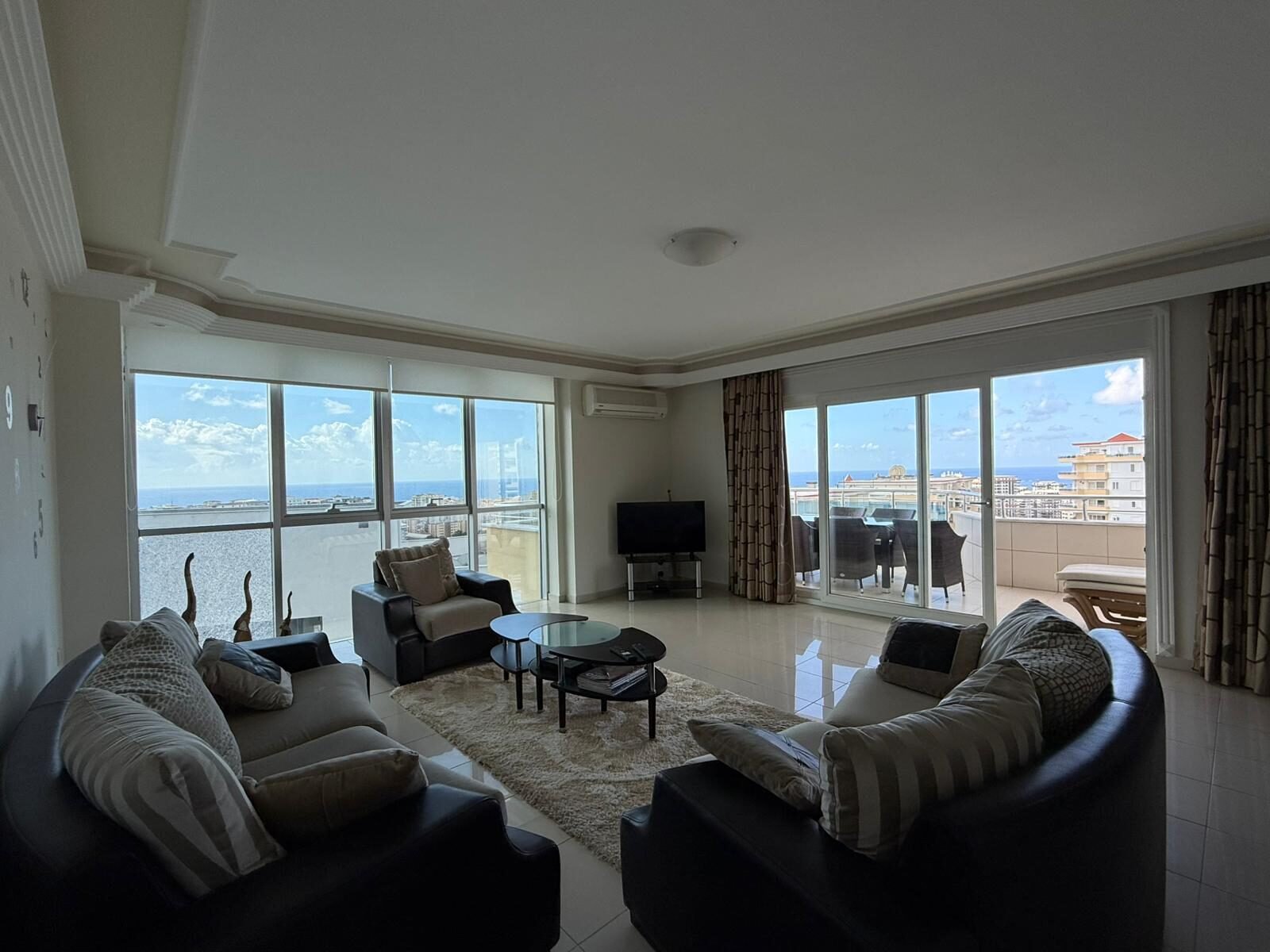 WhatsApp Image 2025-10-07 at 12.10.24 (3)