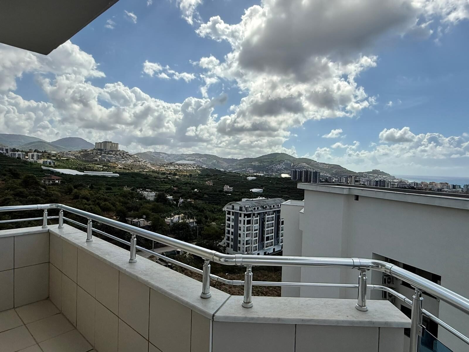 WhatsApp Image 2025-10-07 at 12.10.25 (3)