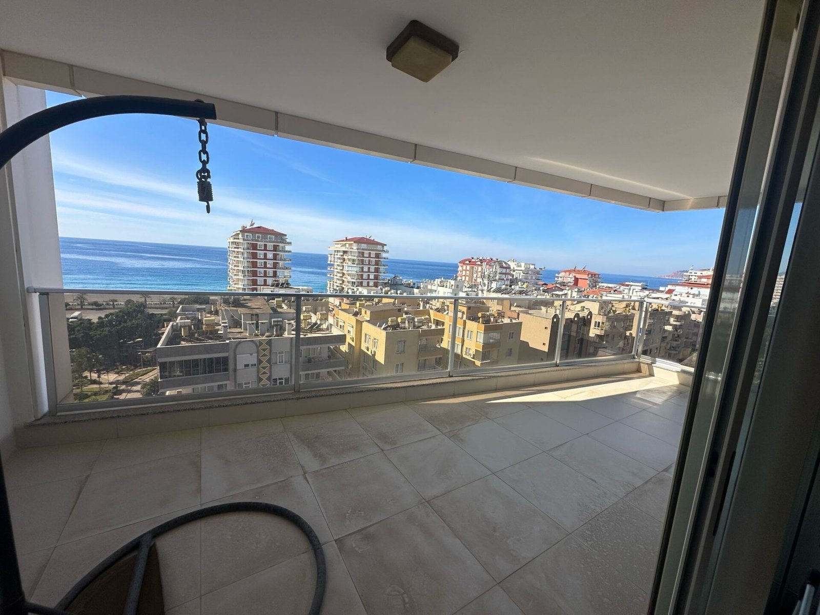 c7020d33-4244-4e52-ad5c-54bcd61e6472