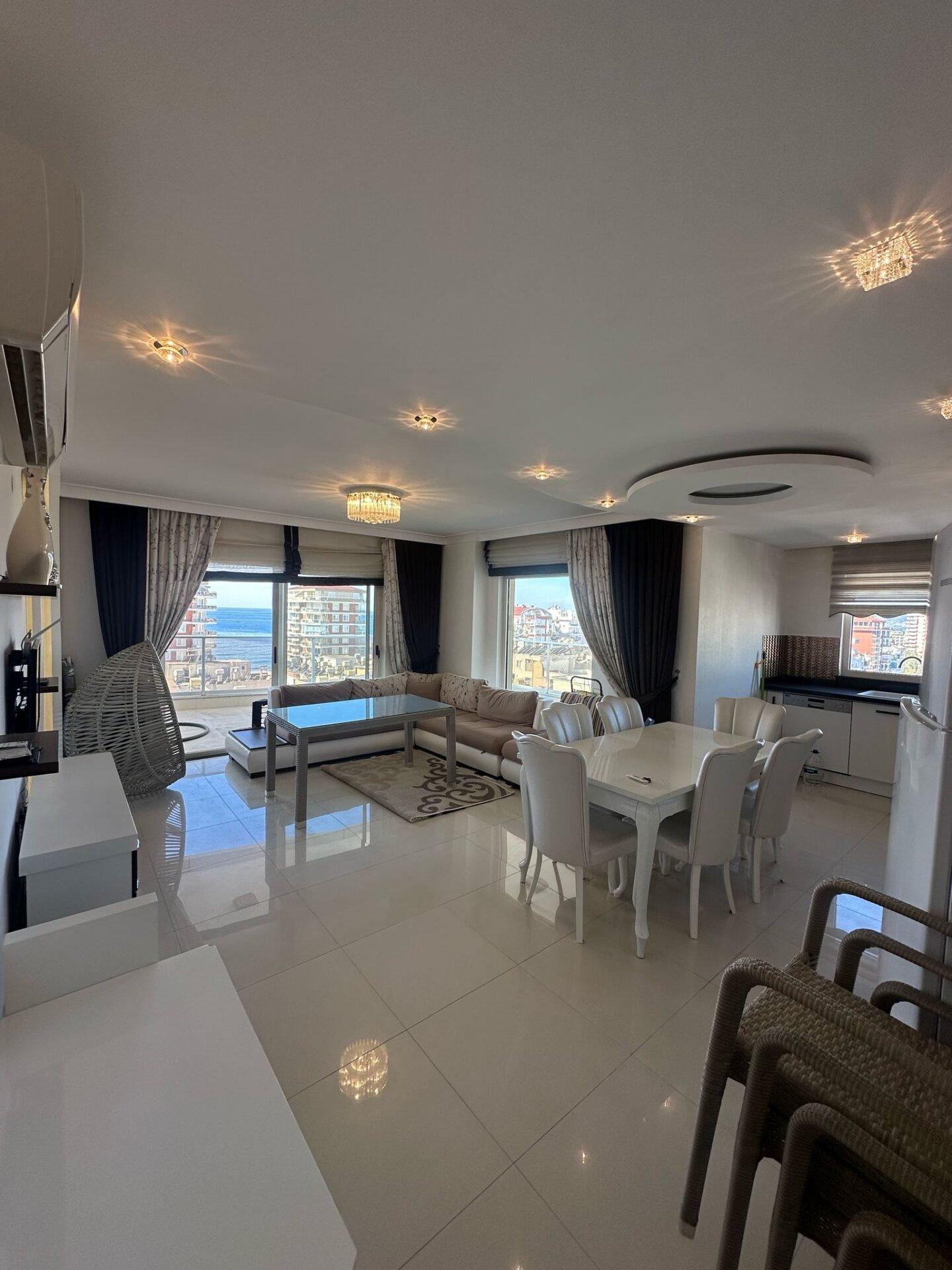 c753306c-518e-4f9a-9244-103f1c00a1db