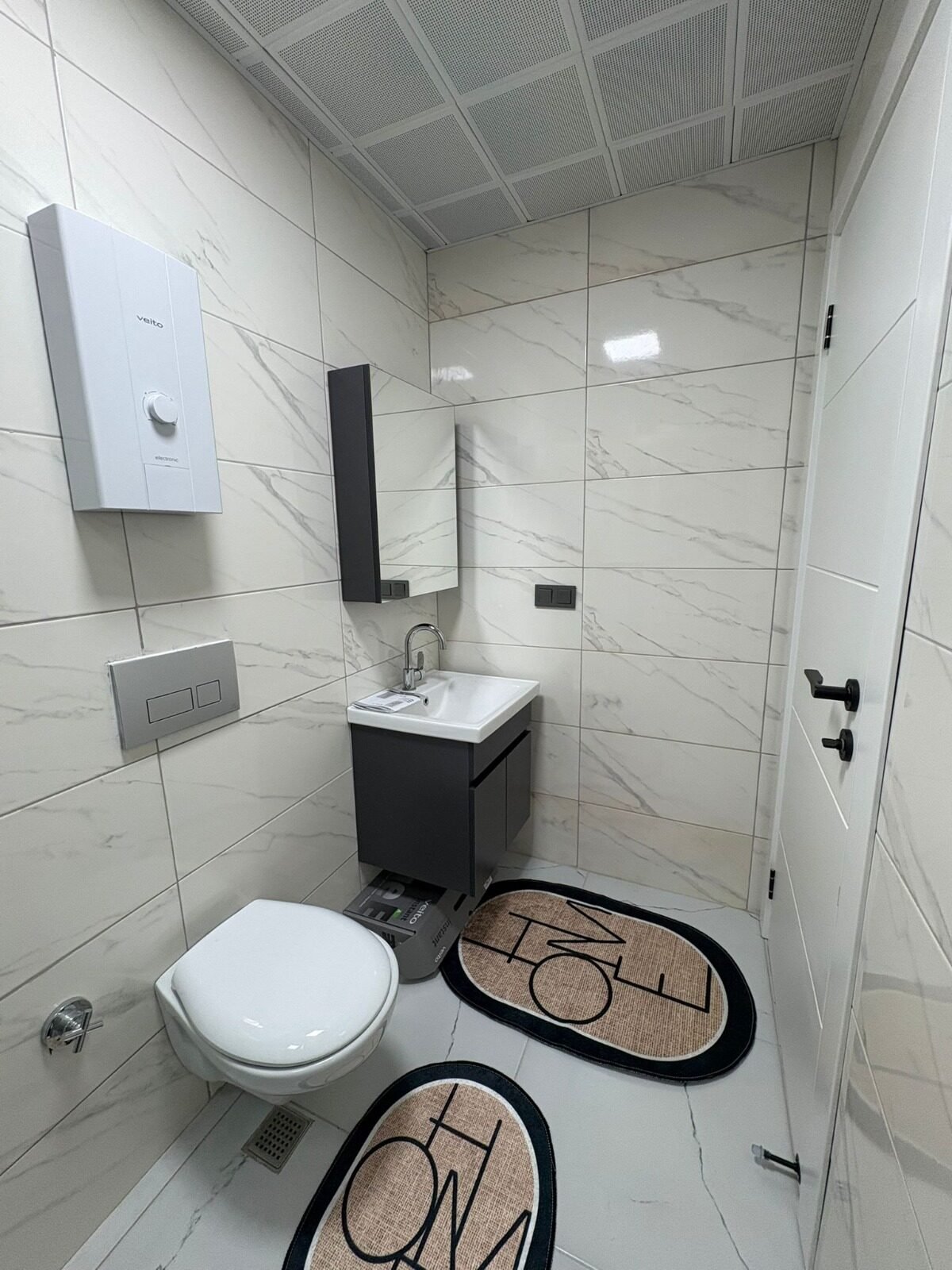 19192b42-ae77-49b3-a0c6-b6f87bad7851