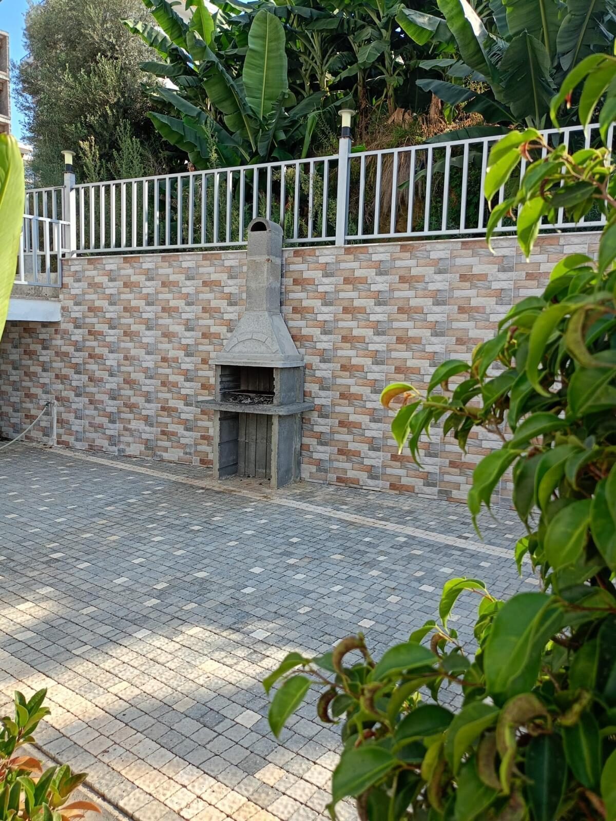 54f39549-f2d8-4987-8881-06defa3505cd