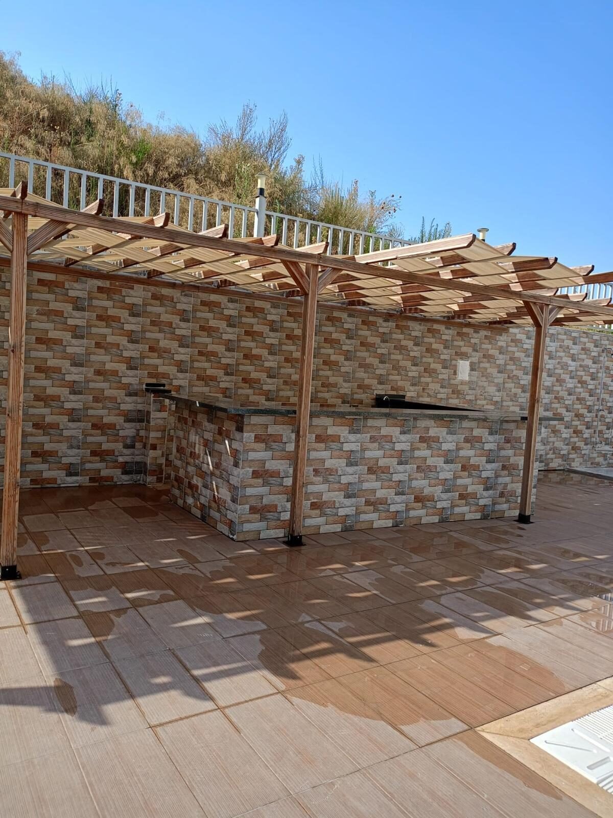 8205e9cf-27cf-4d7d-9e1a-8ab2a29f59b3