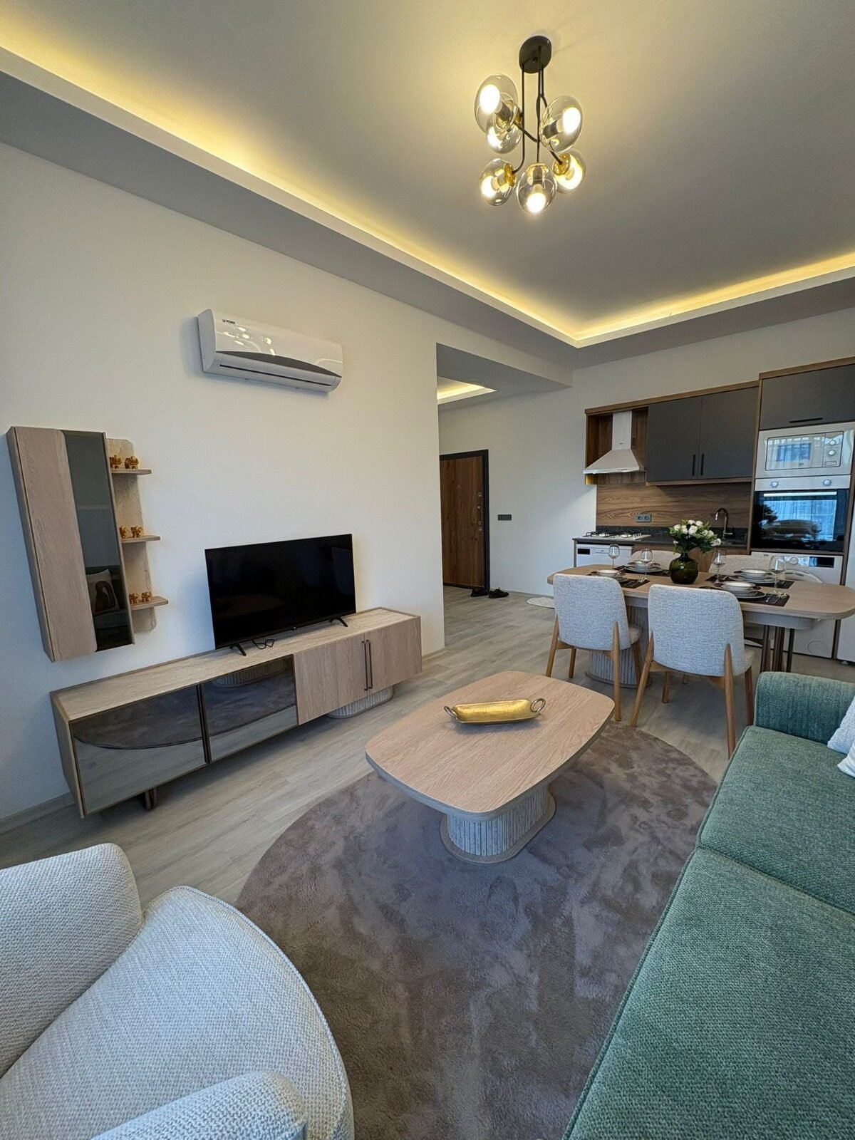 8213c79e-77a8-4be6-86fe-c3b424e28ffa