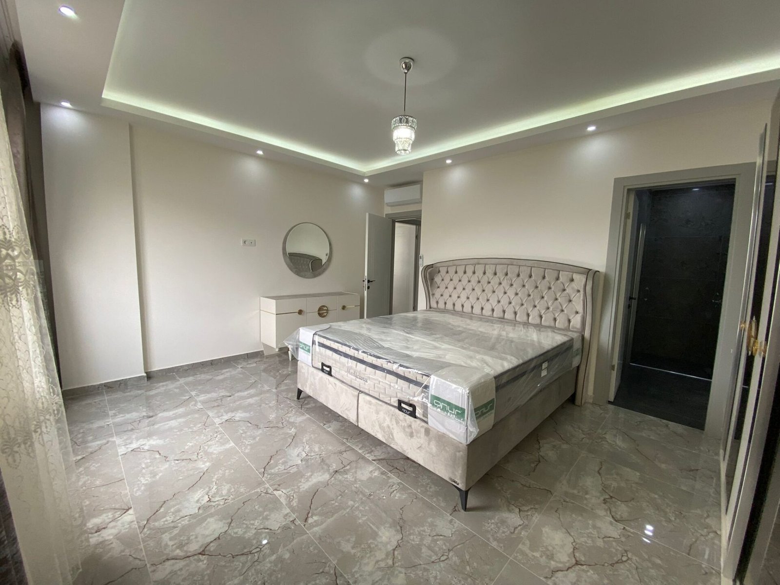 WhatsApp Image 2026-02-21 at 12.02.01